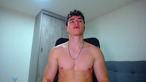 Andre Parker online show from July 1, 1:06 am