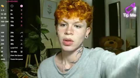 Andrew online show from February 25, 3:13 pm