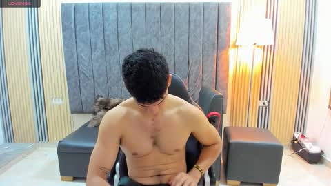 andres_stud online show from January 15, 4:27 am