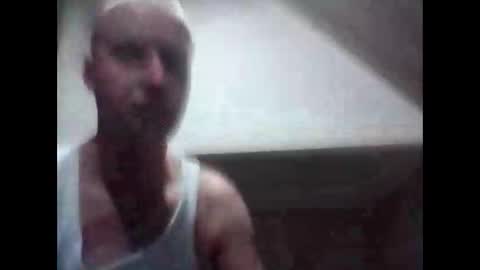 andrew3356577 online show from October 19, 11:30 pm