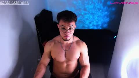   Andrew Harriss  online show from October 27, 3:09 am