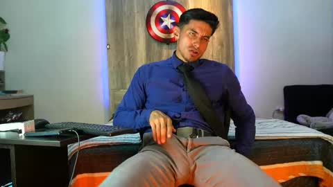 Andrew online show from February 5, 2:07 am