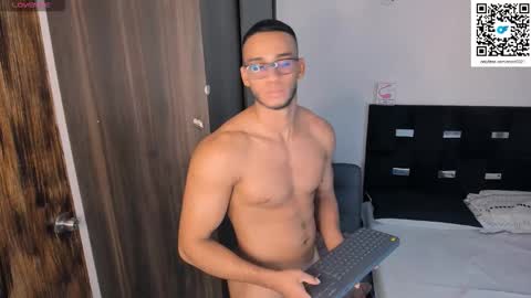 Follow me in Fansly     online show from March 19, 11:08 pm