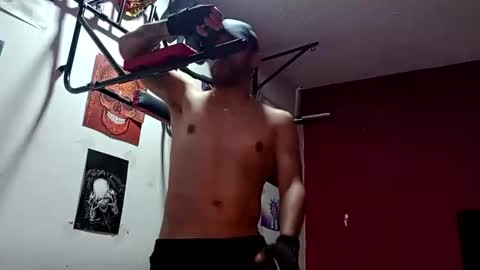 Snapshot of androdd666 chatting on October 15, 3:03 am androd666 online show from October 15, 3:03 am