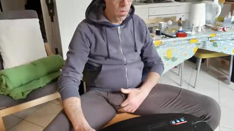 androx77 online show from February 23, 9:28 am