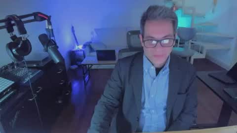 Andrew online show from July 19, 10:54 am