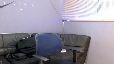 Snapshot of andy_bapho chatting on October 13, 2:12 pm ANDY online show from October 13, 2:12 pm