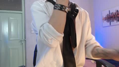 Snapshot of andy_bapho chatting on December 20, 3:00 pm ANDY online show from December 20, 3:00 pm