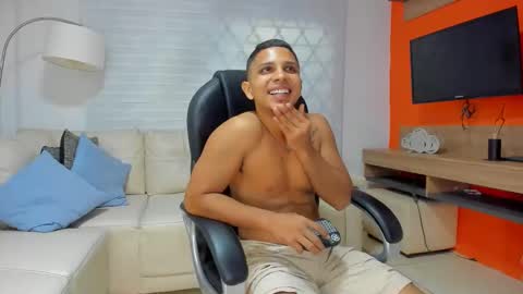 andy online show from October 20, 3:10 am