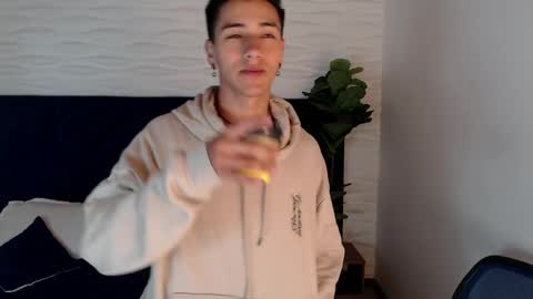 Andy Joy  online show from January 8, 11:43 am