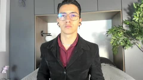 Andy Joy  online show from April 12, 11:44 am