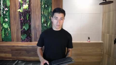 Andy Joy  online show from January 9, 11:25 am