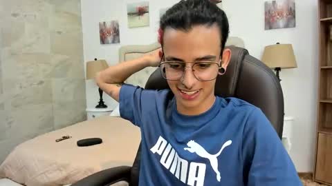 andyxibrat online show from February 8, 12:38 am