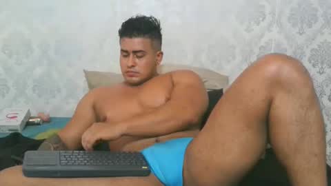 Angel Lein online show from February 4, 8:37 pm