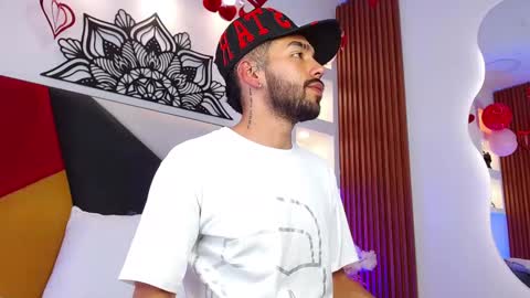 Angel online show from February 18, 3:48 am