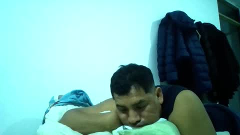 angeldavid90 online show from November 13, 2:27 am