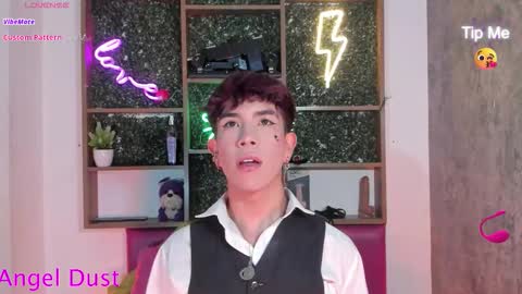 Angel dust online show from January 6, 3:10 am