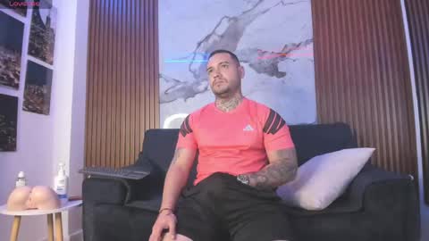 Angel online show from May 4, 11:50 pm