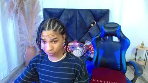 Angel online show from June 18, 8:47 pm