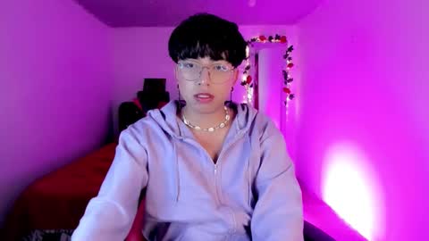 Angel  online show from November 26, 7:39 pm