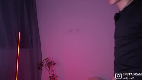 Angelo I work from home this is my room  online show from February 5, 2:18 am