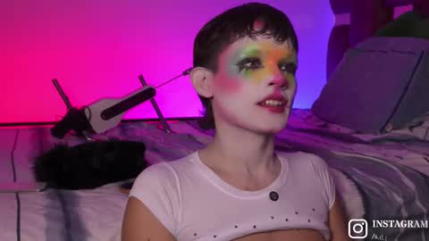 Angelo I work from home this is my room  online show from October 23, 6:28 am