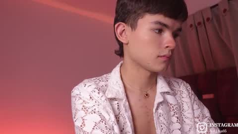 Angelo I work from home this is my room  online show from September 21, 8:47 am