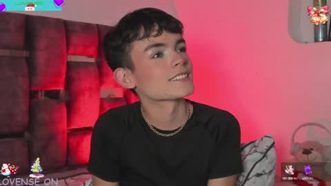 Angelo I work from home this is my room  online show from December 14, 7:51 am