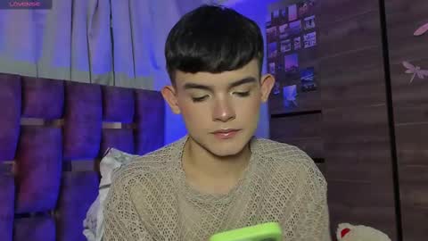 Angelo I work from home this is my room  online show from February 13, 5:48 am