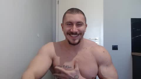  ------- SEX SHOW WITH GUYS AND GIRLS  MUSCLE SHOW online show from March 5, 11:38 am