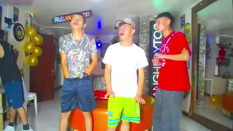 anghelytos online show from March 4, 6:07 pm