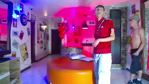 anghelytos online show from February 9, 7:41 pm