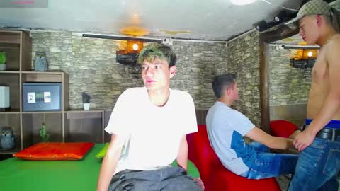 anghelytos online show from January 18, 6:43 pm