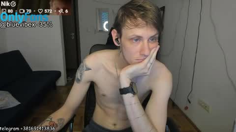    online show from March 24, 3:39 pm