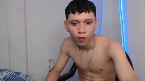 Snapshot of anoine_dirty chatting on October 14, 3:24 am Antoine Dirty online show from October 14, 3:24 am