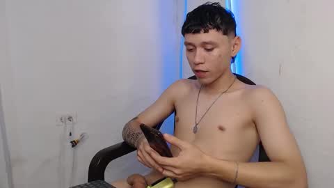 Snapshot of anoine_dirty chatting on October 8, 5:45 am Antoine Dirty online show from October 8, 5:45 am