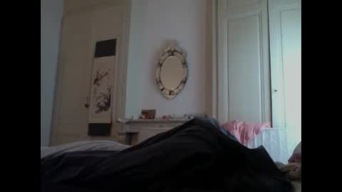Snapshot of ant1rooxo chatting on January 8, 10:59 am anton online show from January 8, 10:59 am
