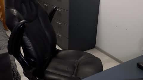 AntawnT online show from December 19, 11:45 pm