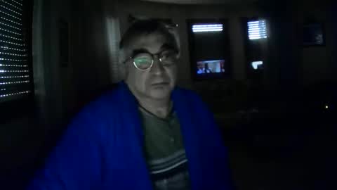 Antonio online show from December 5, 10:44 am