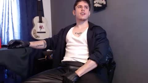 antonnello_ online show from February 16, 4:16 pm