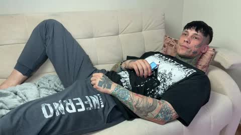 Tom online show from April 9, 6:19 am