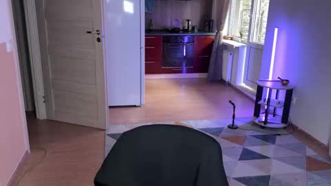 Tom online show from March 26, 10:52 am