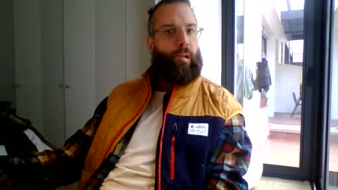 apc_3 online show from February 19, 9:17 am