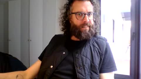 apc_3 online show from April 10, 9:16 am