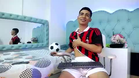 Apolo Richards online show from February 16, 8:29 pm