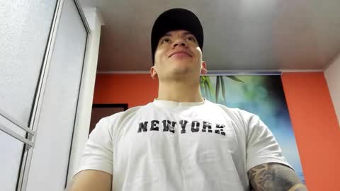 Jonathan online show from February 4, 2:01 pm