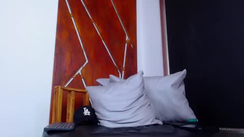 Snapshot of aquiles_elpapi chatting on January 29, 2:10 pm AquilesElpapi online show from January 29, 2:10 pm