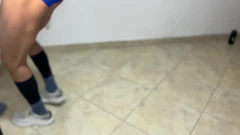 Aquilesmade online show from December 4, 1:14 am