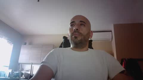 ArabicBeastHabibi online show from December 14, 12:55 pm