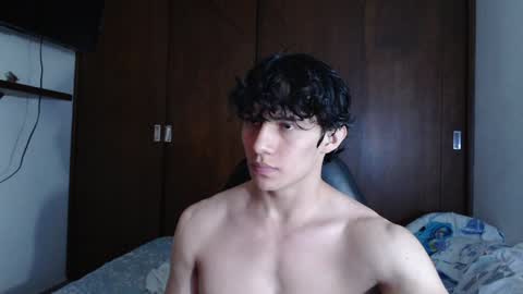 Ares D online show from February 2, 4:05 am